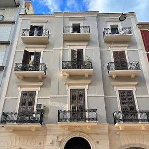 Ground Floor Center 85 Apartament